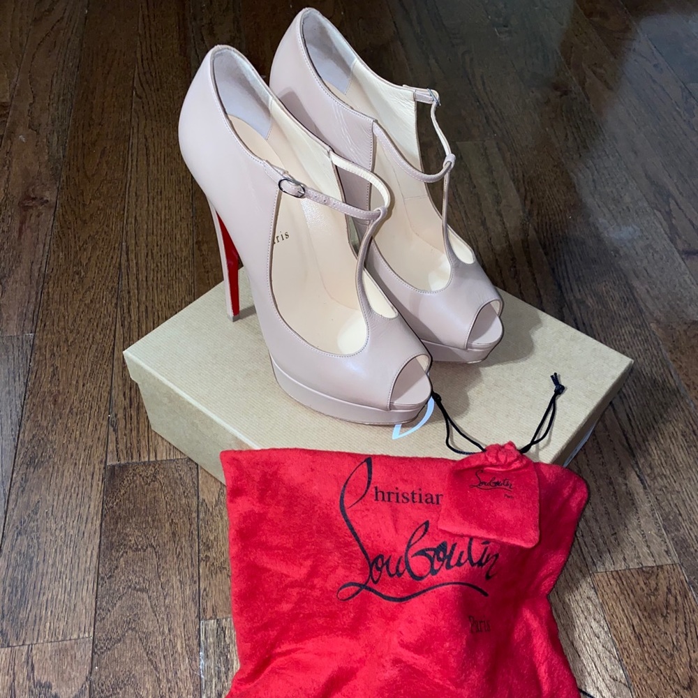 Authentic Christian Louboutin AltaPoppins